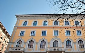 House 5